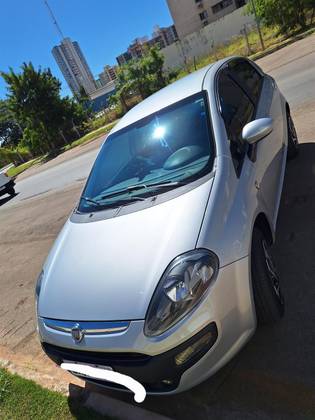 FIAT PUNTO 1.4 ATTRACTIVE ITALIA 8V FLEX 4P MANUAL FIAT PUNTO 1.4 ATTRACTIVE ITALIA 8V FLEX 4P MANUAL